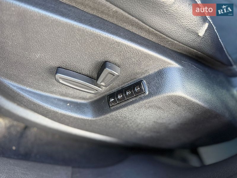 Мінівен Ford S-Max 2011 в Тернополі