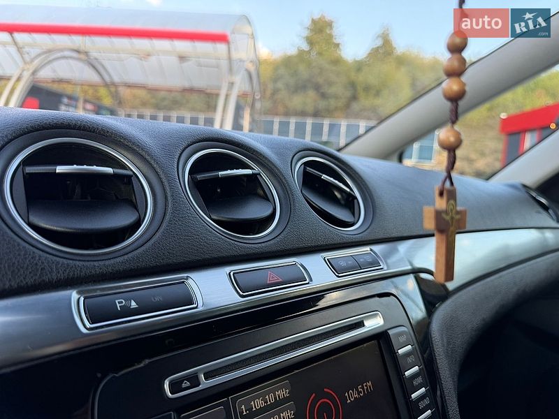 Мінівен Ford S-Max 2011 в Тернополі
