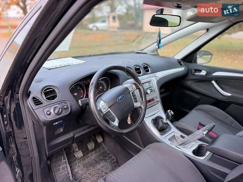 Минивэн Ford S-Max 2008 в Черновцах