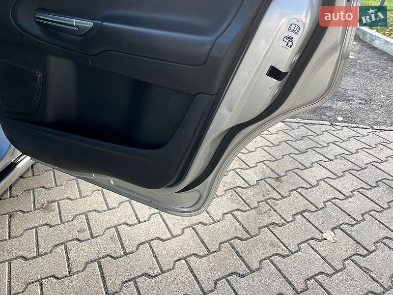 Минивэн Ford S-Max 2011 в Львове