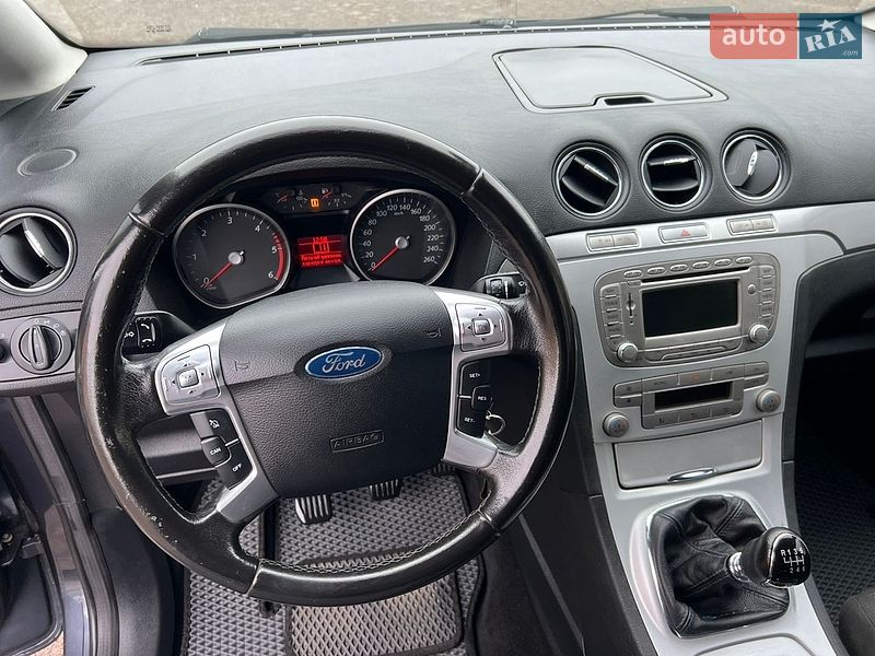 Мінівен Ford S-Max 2009 в Рівному