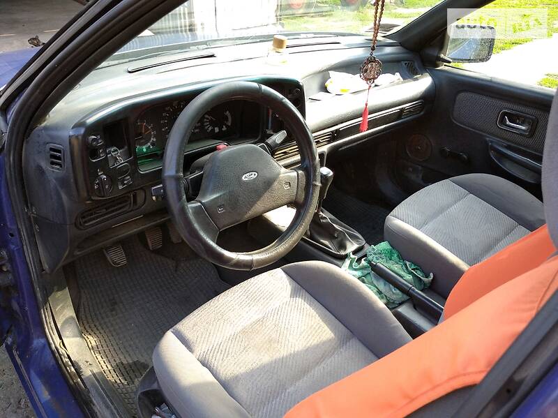Ford Scorpio