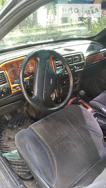 Ford Scorpio
