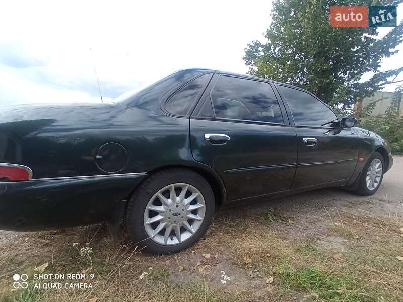 Седан Ford Scorpio 1995 в Борзне