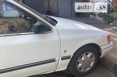 Седан Ford Scorpio 1990 в 