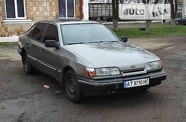 Хэтчбек Ford Scorpio 1988 в 