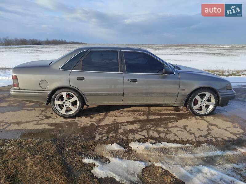 Седан Ford Scorpio 1992 в Березанці