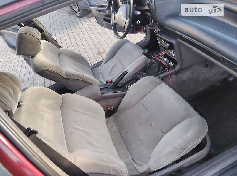 Седан Ford Scorpio 1990 в Рівному