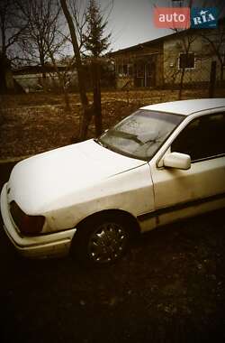 Седан Ford Scorpio 1986 в Нововолынске
