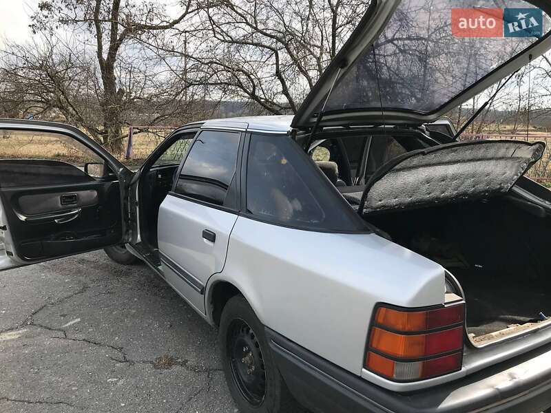 Ліфтбек Ford Scorpio 1989 в Миронівці