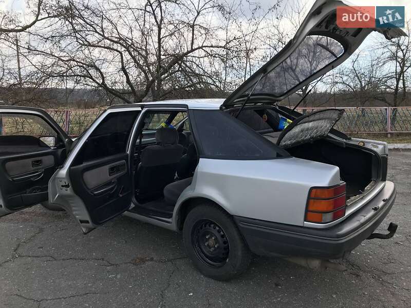 Ліфтбек Ford Scorpio 1989 в Миронівці
