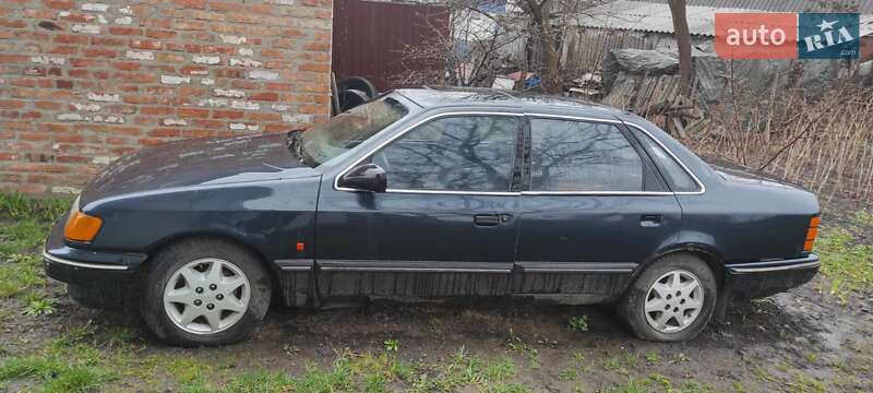 Седан Ford Scorpio 1990 в Шполе