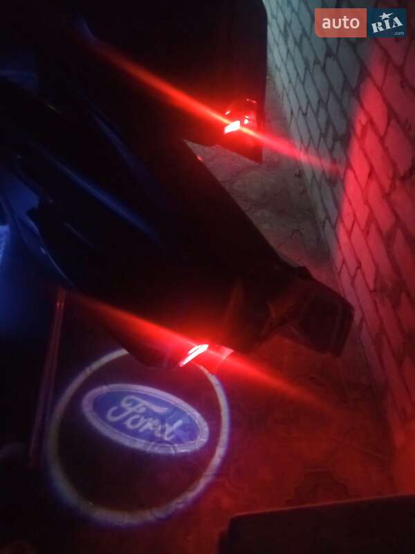 Лифтбек Ford Scorpio 1987 в 