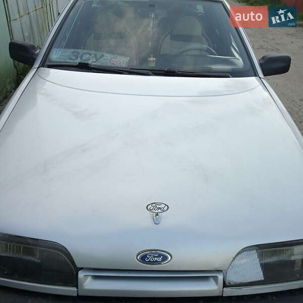 Ліфтбек Ford Scorpio 1988 в Андрушівці