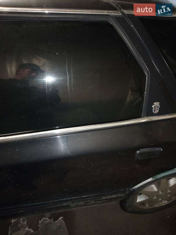 Ліфтбек Ford Scorpio 1989 в Черняхові