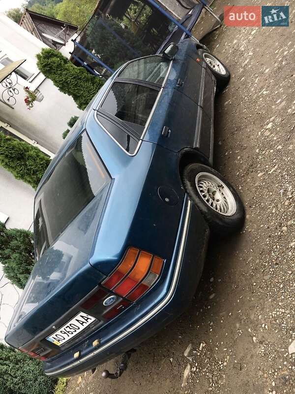 Седан Ford Scorpio 1994 в Ужгороді