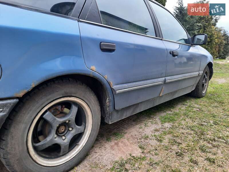 Лифтбек Ford Scorpio 1988 в Миргороде