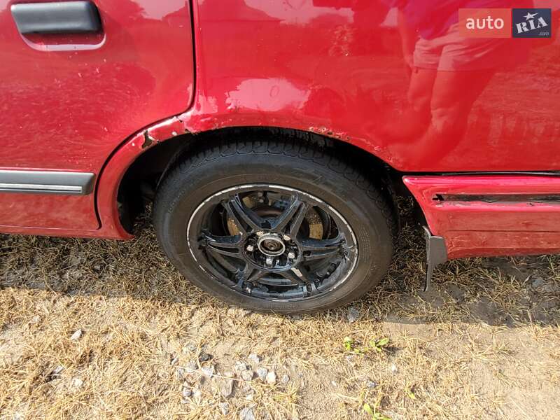 Седан Ford Scorpio 1993 в Марганці