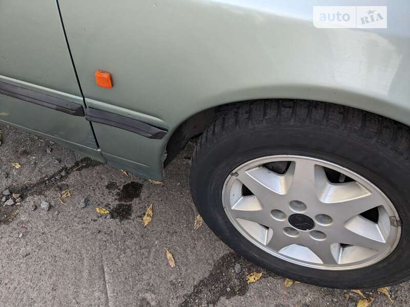 Седан Ford Scorpio 1990 в Києві