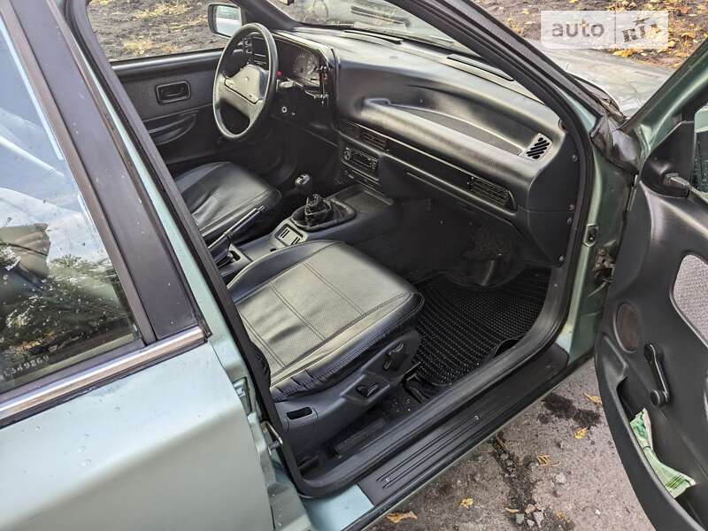 Седан Ford Scorpio 1990 в Києві