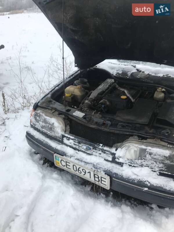 Седан Ford Scorpio 1990 в Казатине