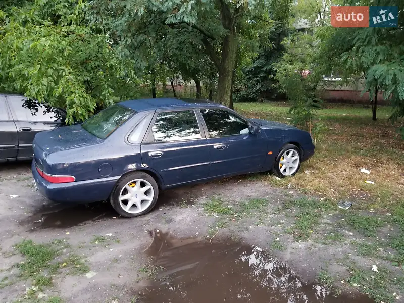 Ford Scorpio