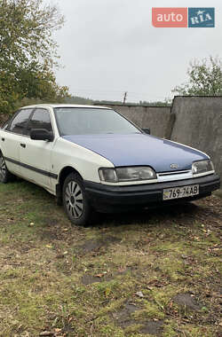 Ліфтбек Ford Scorpio 1985 в Остер