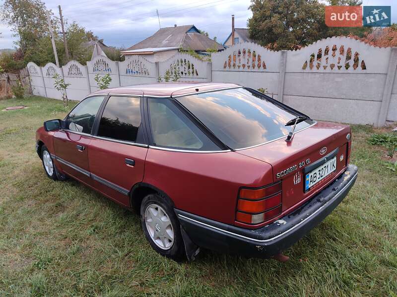 Седан Ford Scorpio 1986 в Дашеві