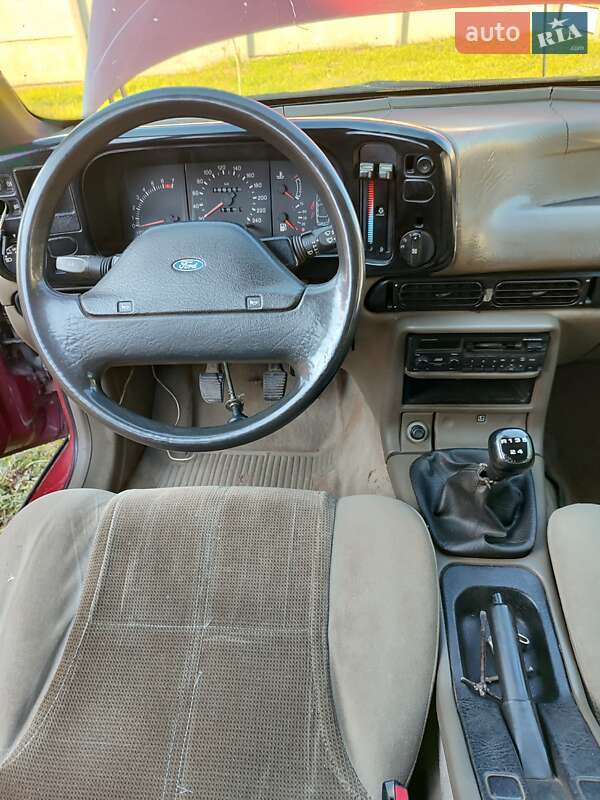 Седан Ford Scorpio 1986 в Дашеві