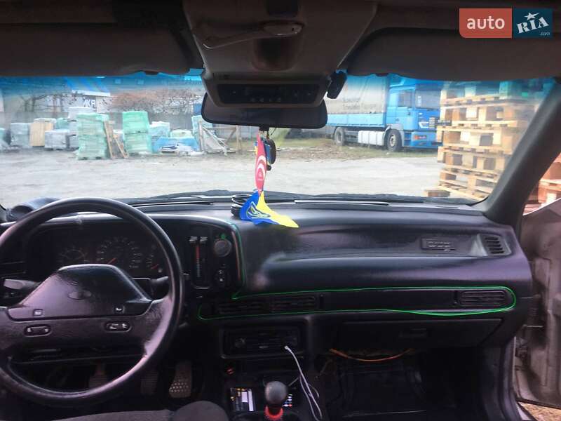 Лифтбек Ford Scorpio 1988 в Василькове