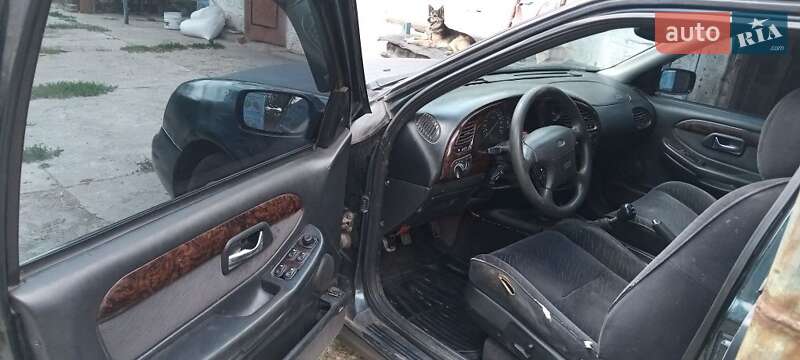 Седан Ford Scorpio 1995 в Долинской