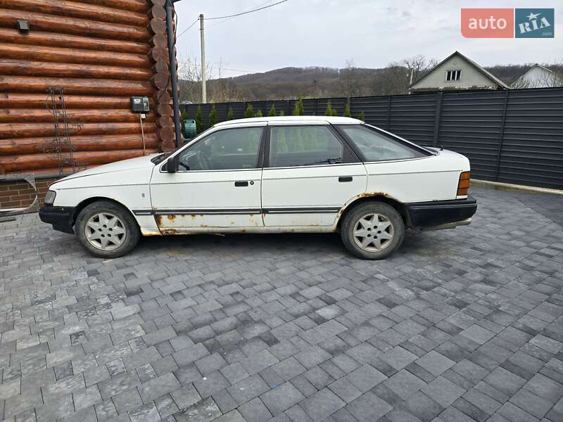 Лифтбек Ford Scorpio 1987 в 