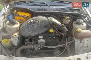 Седан Ford Scorpio 1989 в 