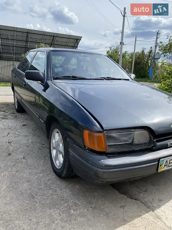 Седан Ford Scorpio 1989 в 