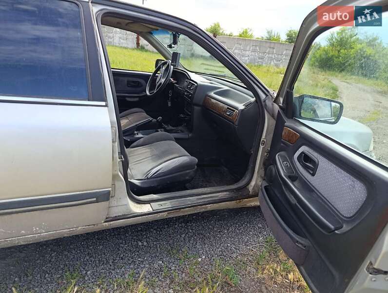 Седан Ford Scorpio 1992 в Дніпрі фото 20 Седан Ford Scorpio 1992 в Дніпрі