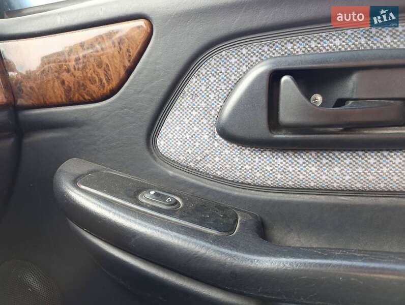 Седан Ford Scorpio 1992 в Дніпрі фото 41 Седан Ford Scorpio 1992 в Дніпрі