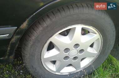 Лифтбек Ford Scorpio 1989 в 