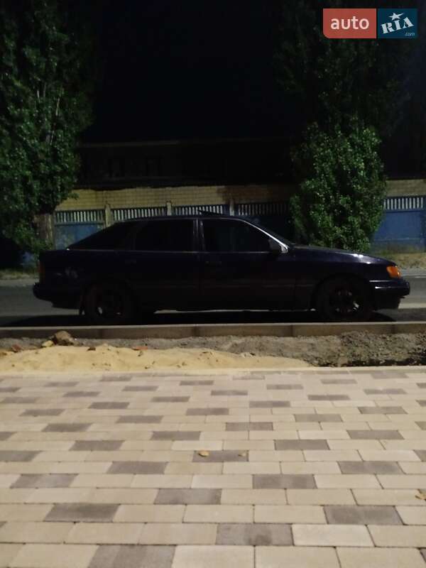 Лифтбек Ford Scorpio 1989 в 