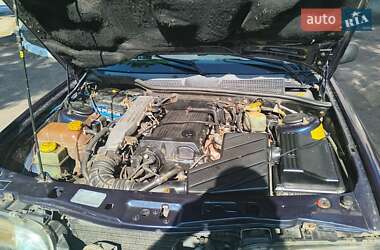 Седан Ford Scorpio 1990 в 