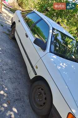 Ліфтбек Ford Scorpio 1985 в 