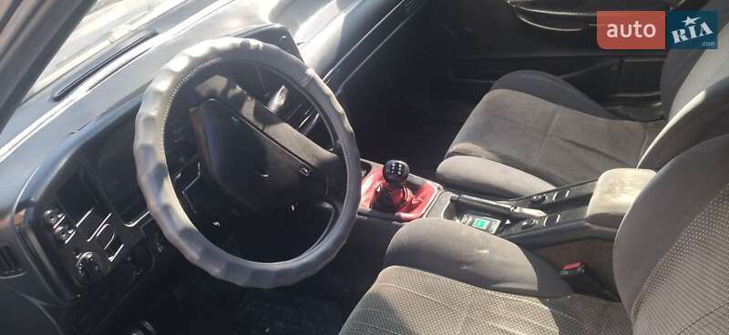 Седан Ford Scorpio 1990 в Рівному