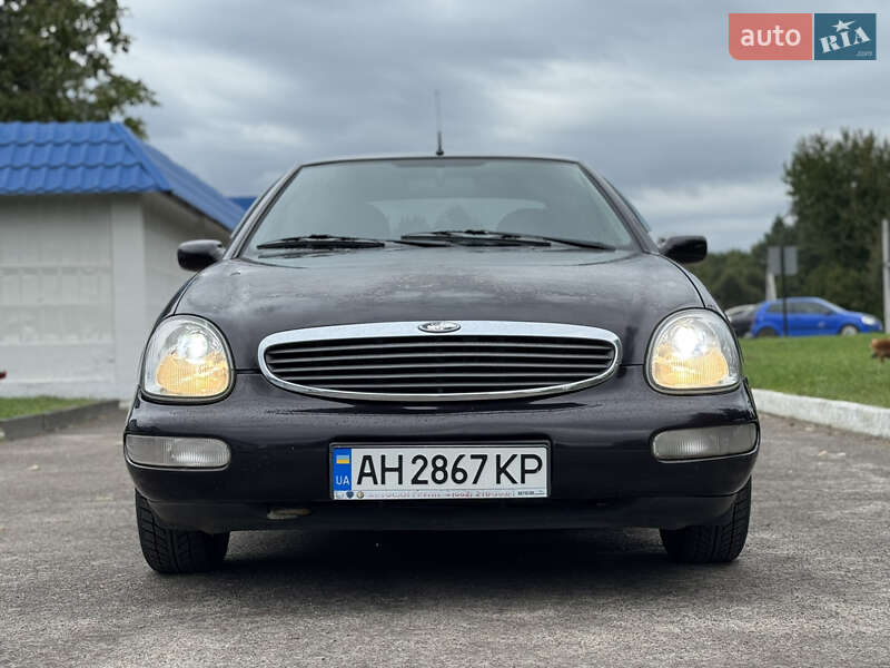 Седан Ford Scorpio 1996 в Радивиліві