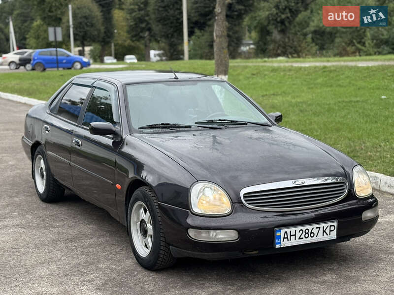 Седан Ford Scorpio 1996 в Радивиліві