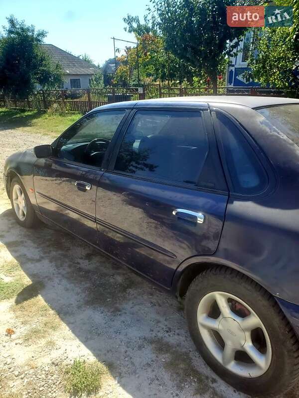 Ford Scorpio 1996