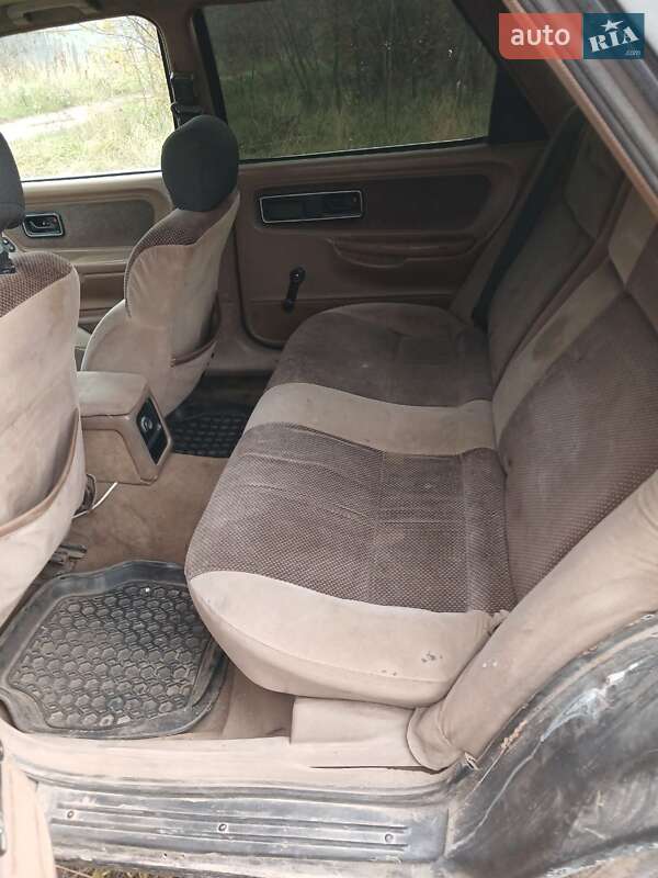 Лифтбек Ford Scorpio 1988 в Сингуры