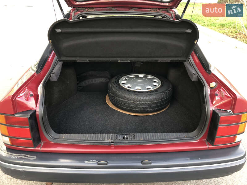 Ліфтбек Ford Scorpio 1987 в Харкові