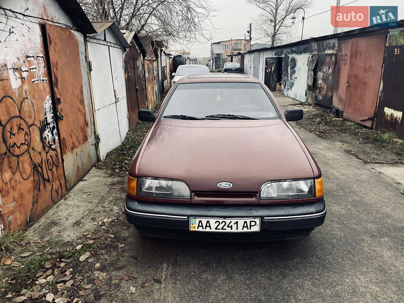 Лифтбек Ford Scorpio 1986 в Киеве