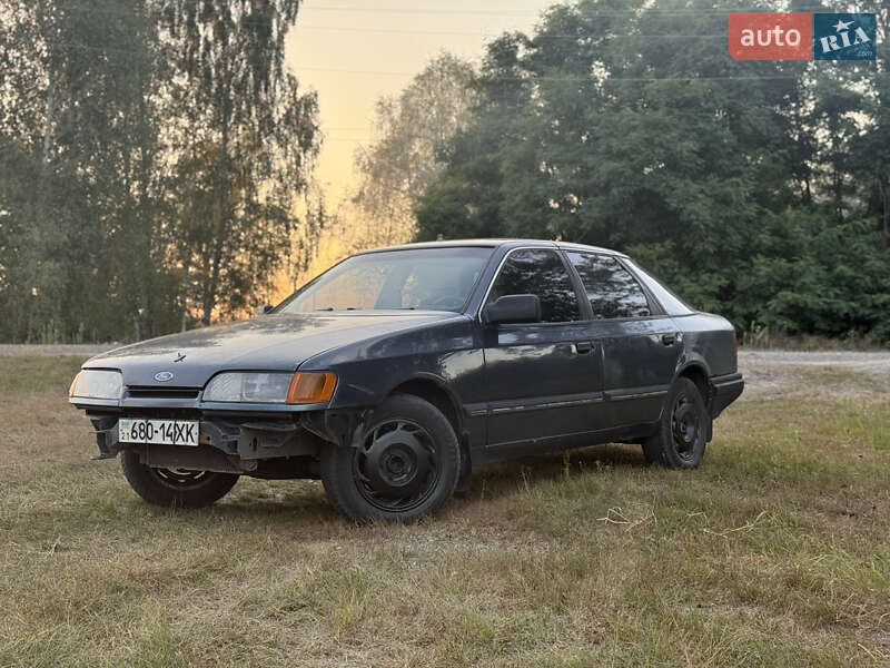 Седан Ford Scorpio 1988 в Сарнах