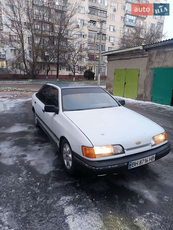 Лифтбек Ford Scorpio 1987 в Раздельной