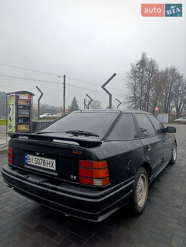Лифтбек Ford Scorpio 1988 в Лубнах